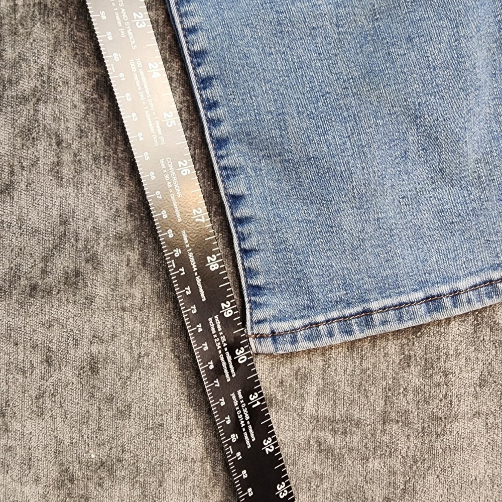 Lee Jeans Denim Mens 33x32 Light Wash Extreme Motion MVP Athletic Fit 102018312 - Picture 7 of 12